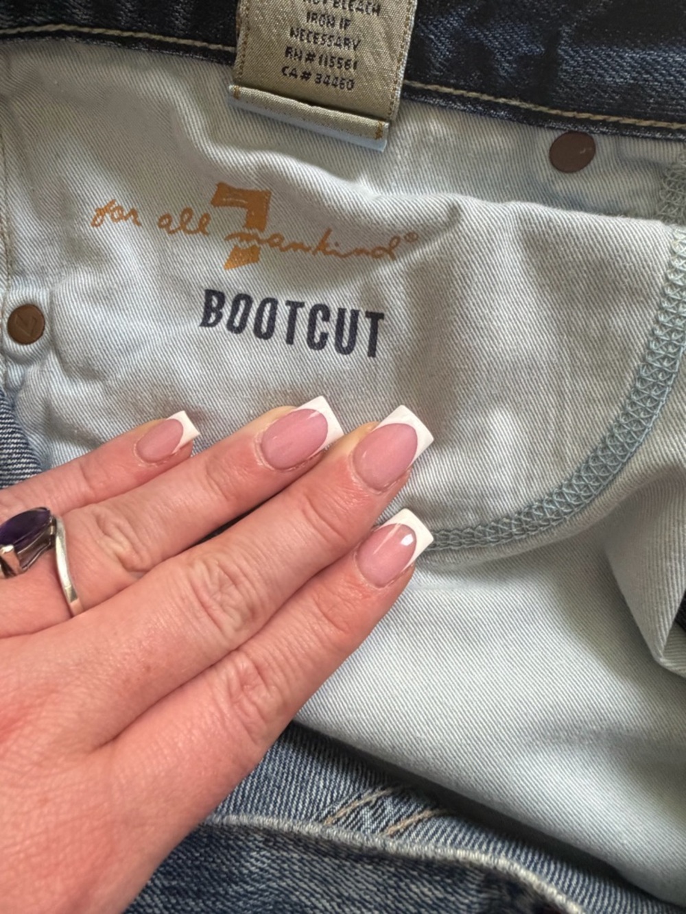 7 For All Mankind True Vintage Distressed Bootcut Low Rise Blue Denim Jeans - Picture 5 of 9